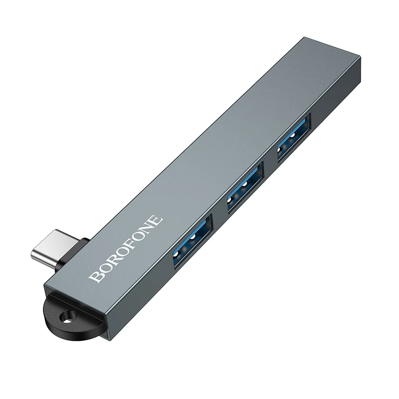 USB-C Hub schräg von vorn, USB-C-Stecker sichtbar
