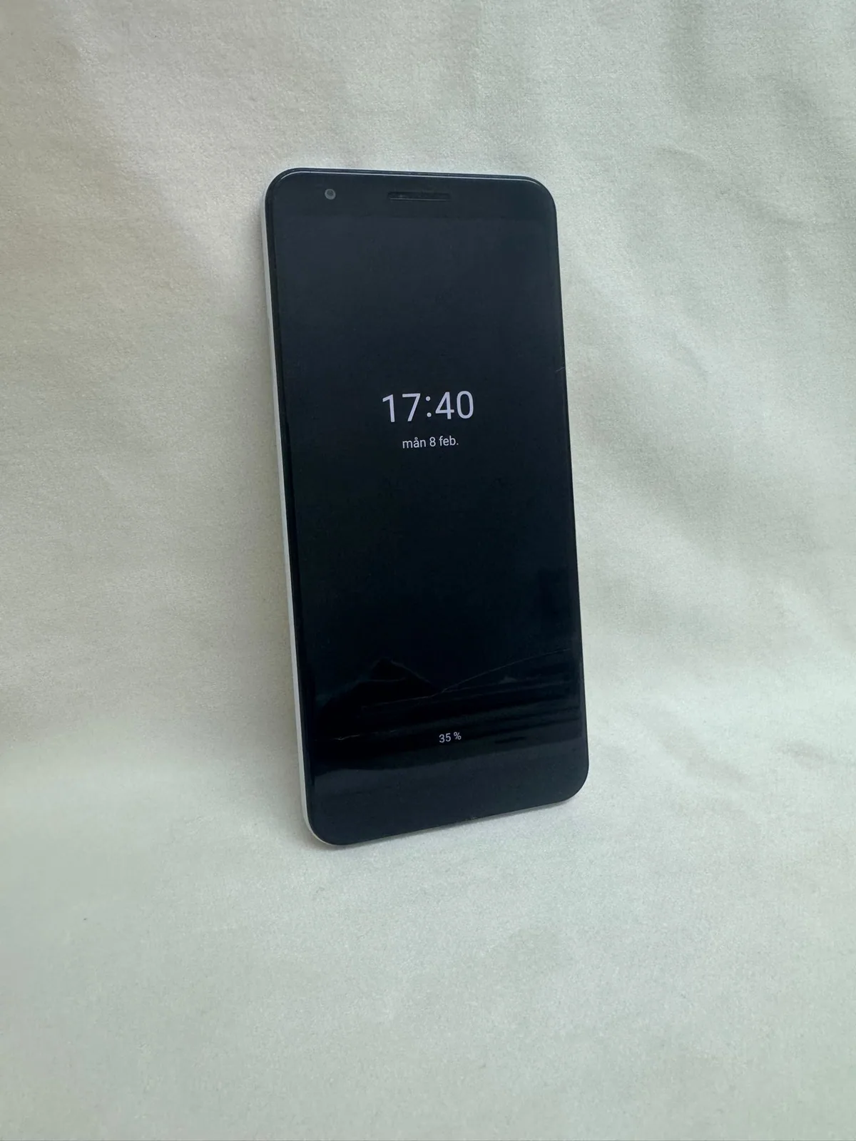 Google Pixel 3a Clearly White – defekt (Bastlergerät) – Foto 1 von 5