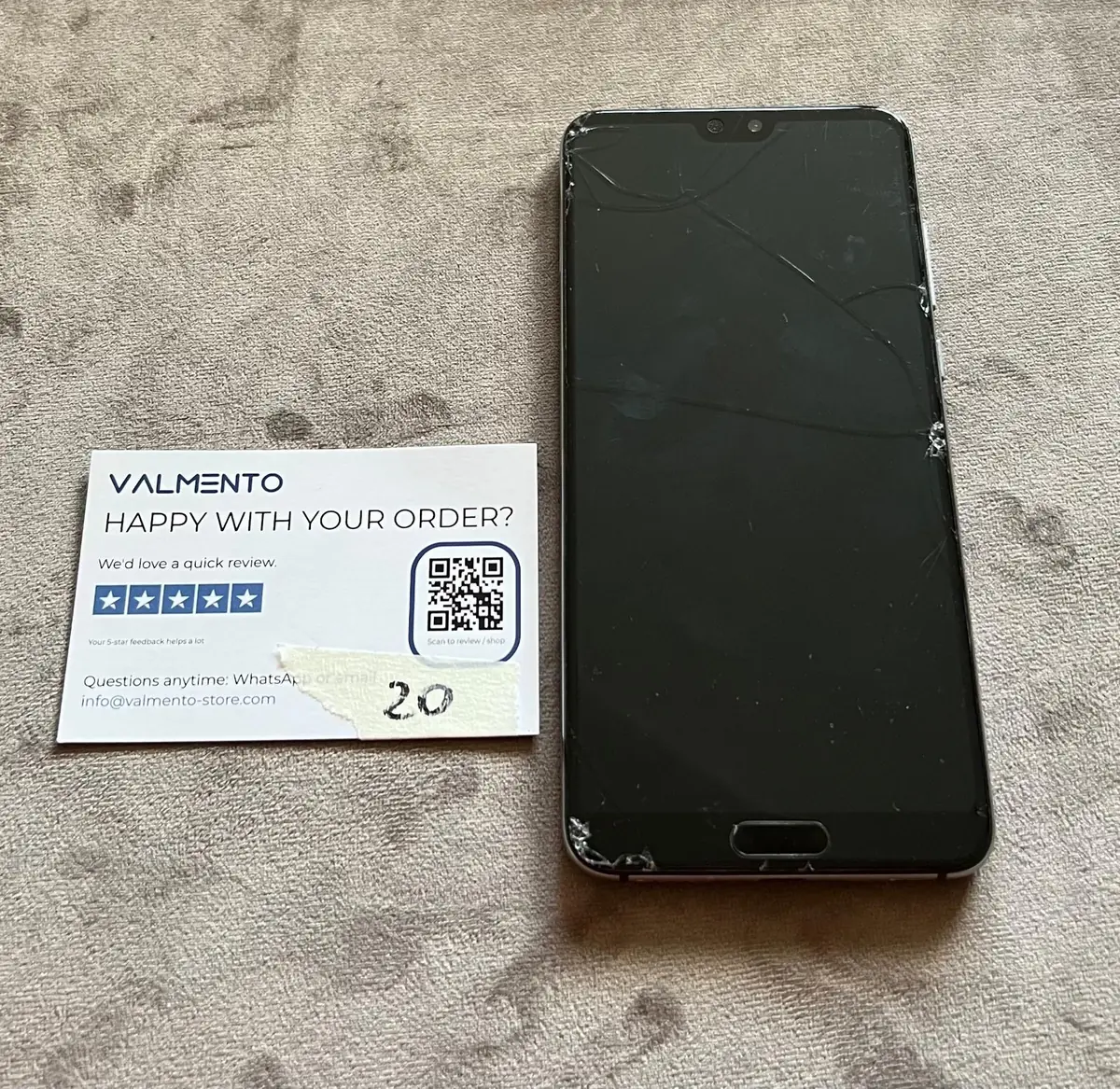 Huawei P20 Pro (CLT-L29) Emerald Green – Display und Rückglas zertrümmert, defekt – Foto 1 von 6