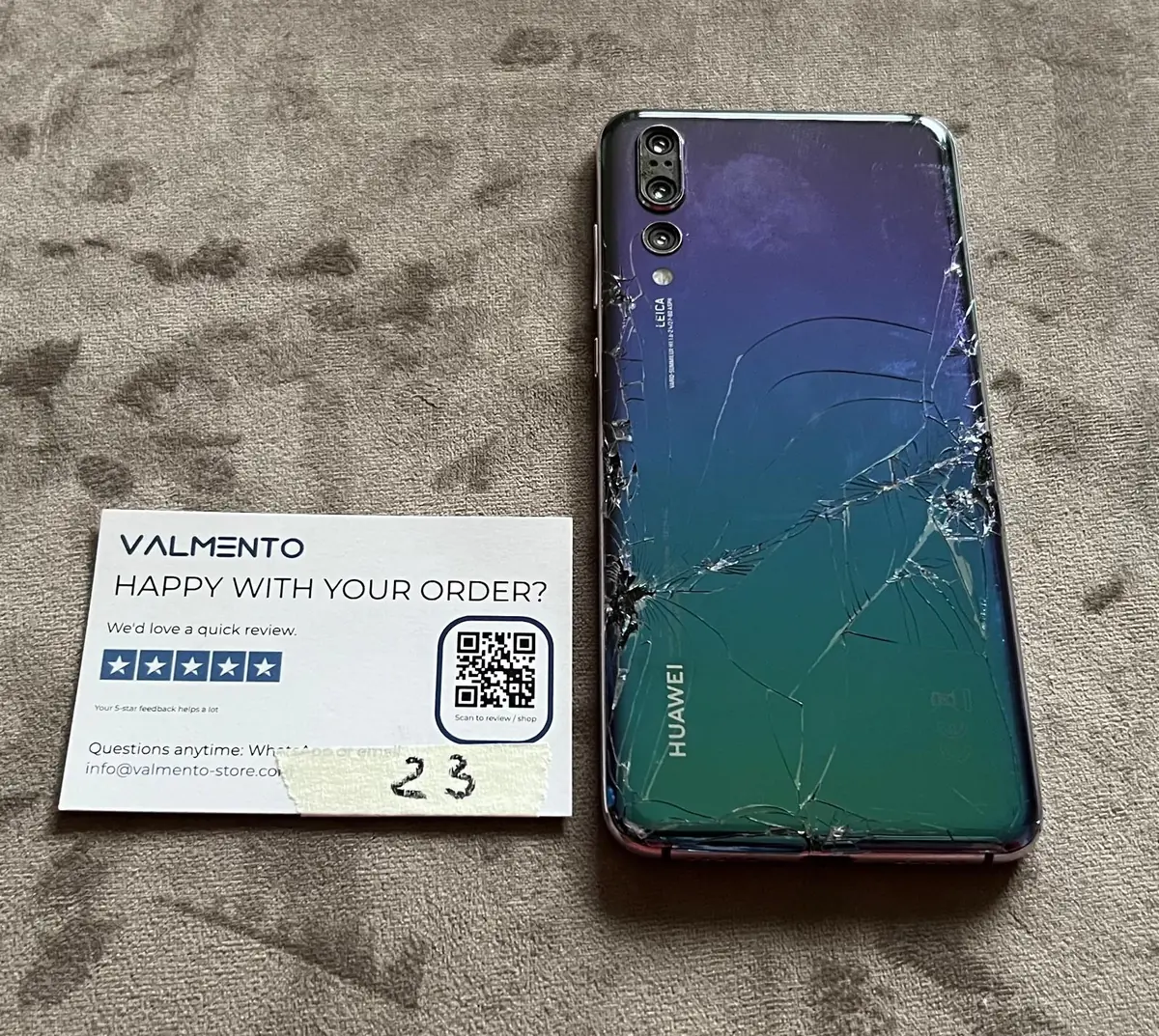 Huawei P20 Pro Twilight – Display und Rückglas zertrümmert, defekt (Einzelstück 2) – Foto 2 von 3