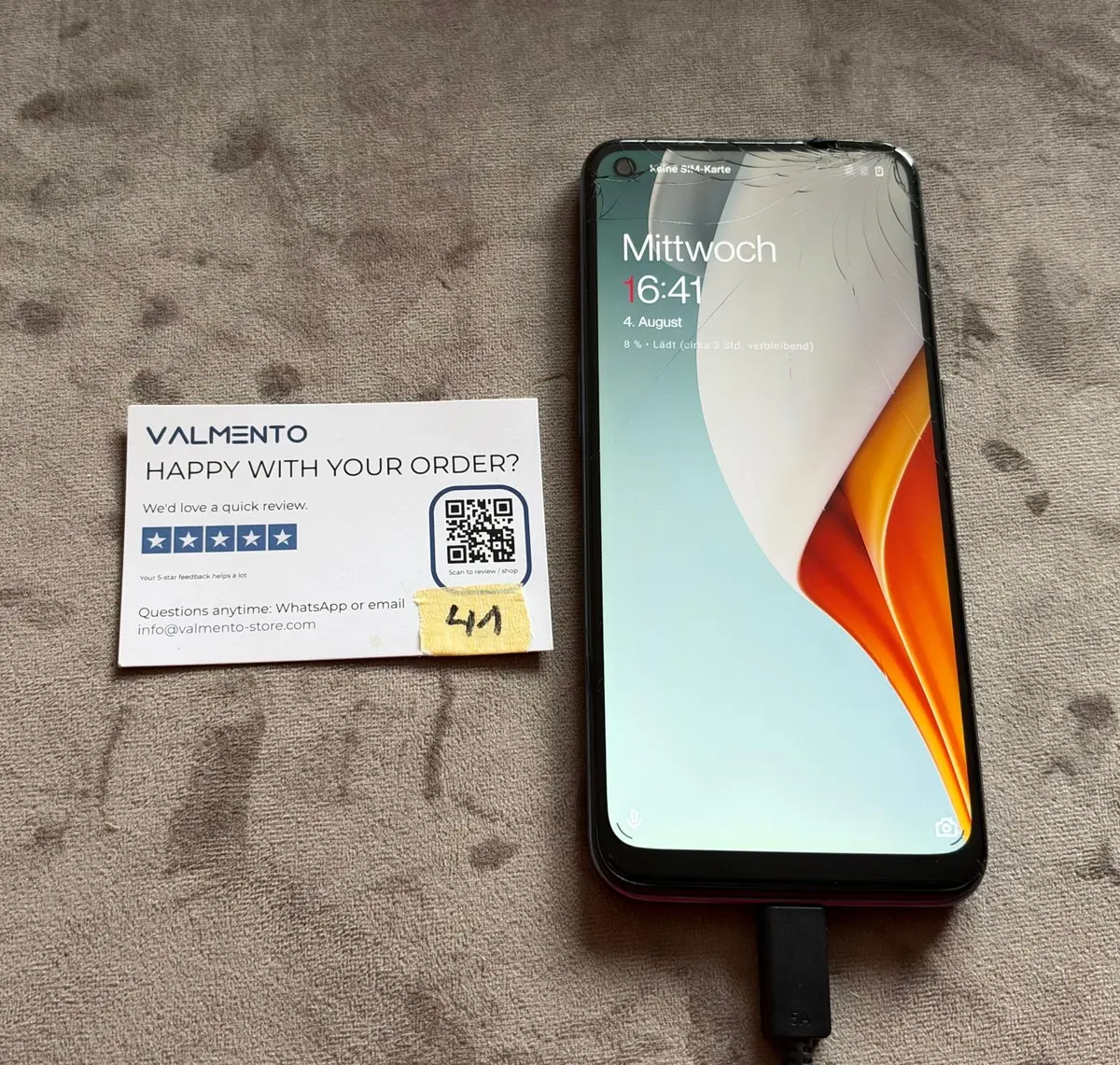 OnePlus Nord N100 (BE2013) – läuft, Displayglas gebrochen – Foto 1 von 7