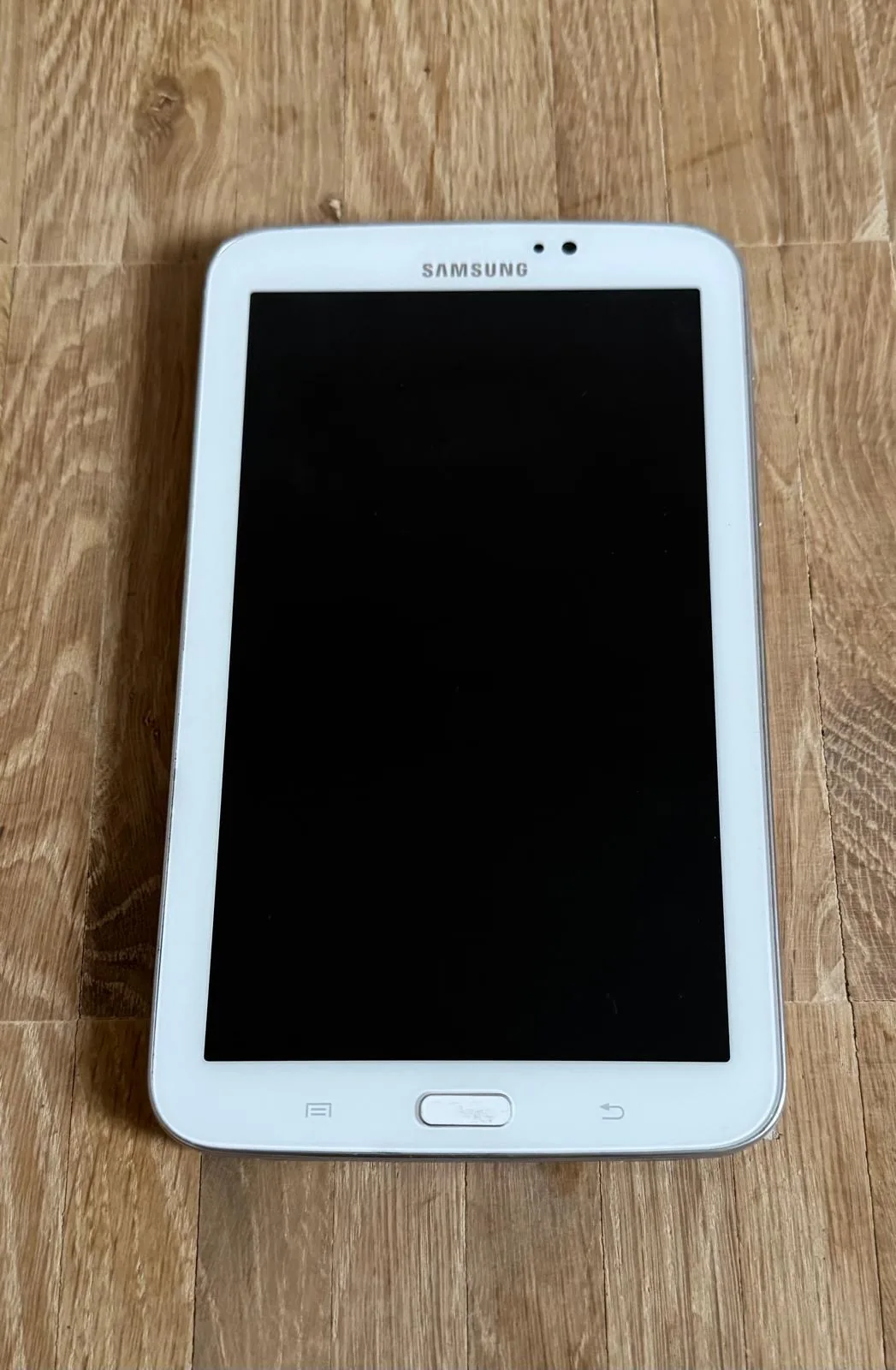 Samsung Galaxy Tab 3 7.0 WiFi (SM-T210) 8 GB – gebraucht (Einzelstück 2) – Foto 1 von 2