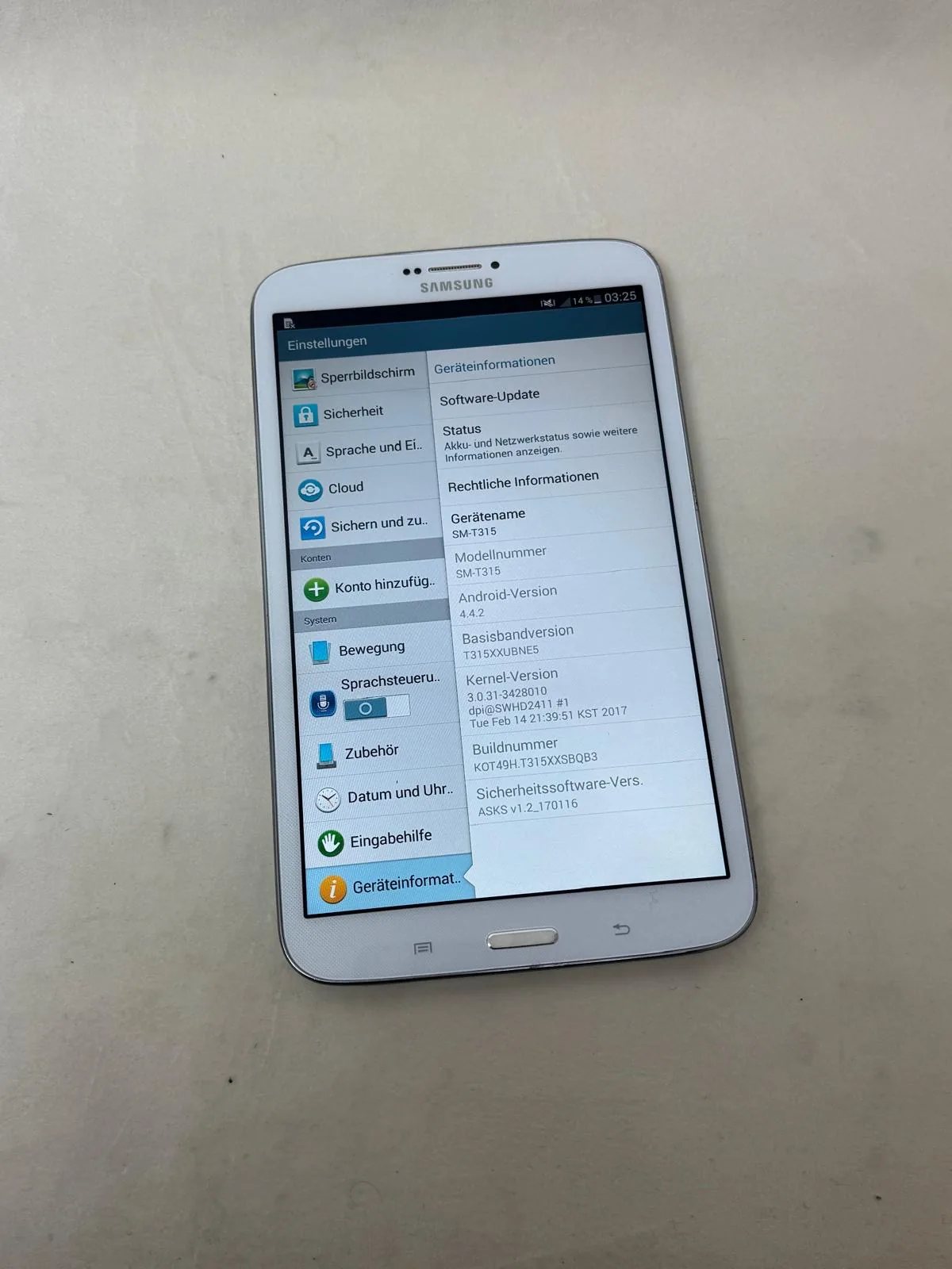 Samsung Galaxy Tab 3 8.0 LTE (SM-T315) Weiß – Akkuschaden, defekt (Bastlergerät) – Foto 1 von 4