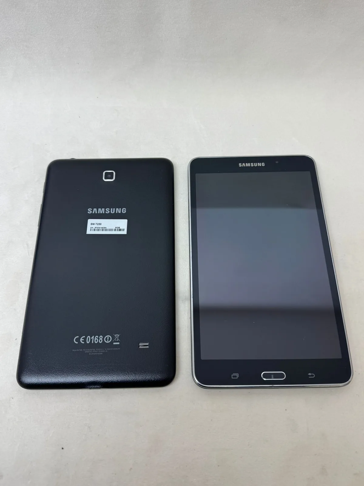 Samsung Galaxy Tab 7 Zoll Schwarz – Akkuschaden, defekt (Bastlergerät, Modellvariante offen) von Samsung – neu kaufen bei Valmento