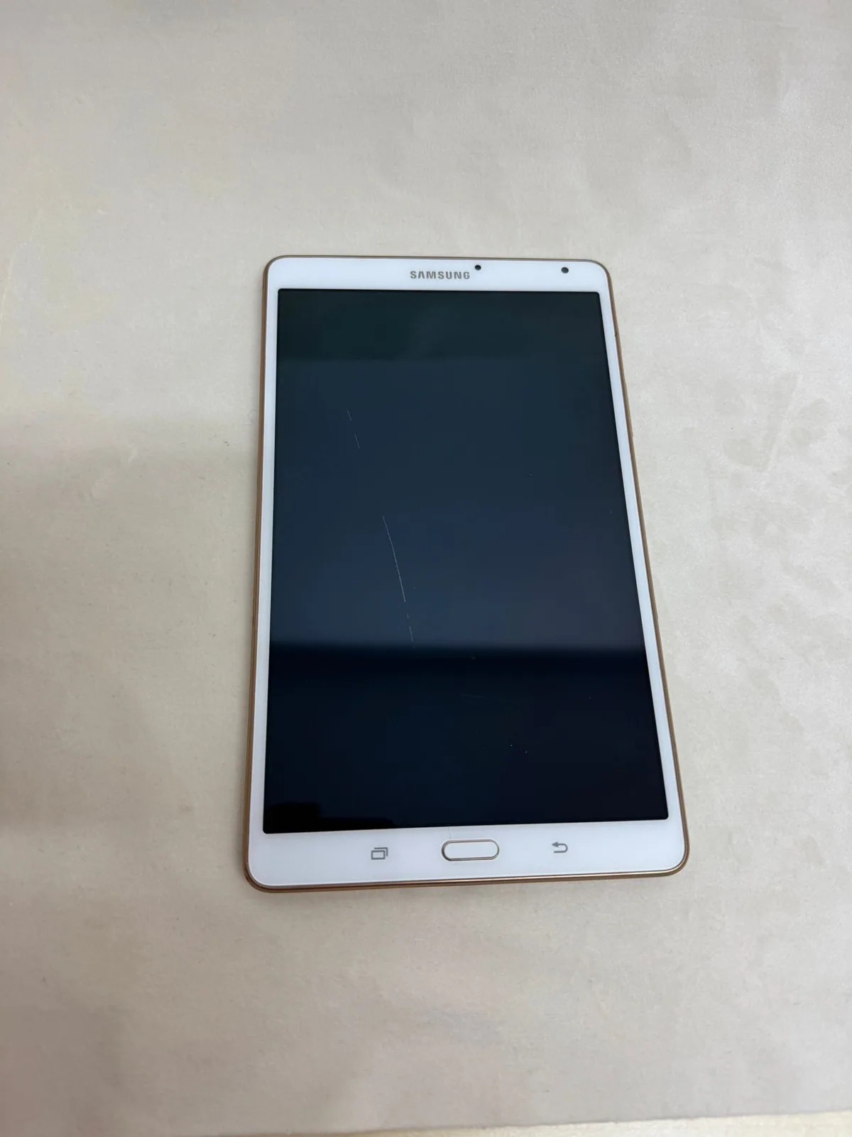 Samsung Galaxy Tab S 8.4 Weiß – defekt (Bastlergerät) von Samsung – neu kaufen bei Valmento