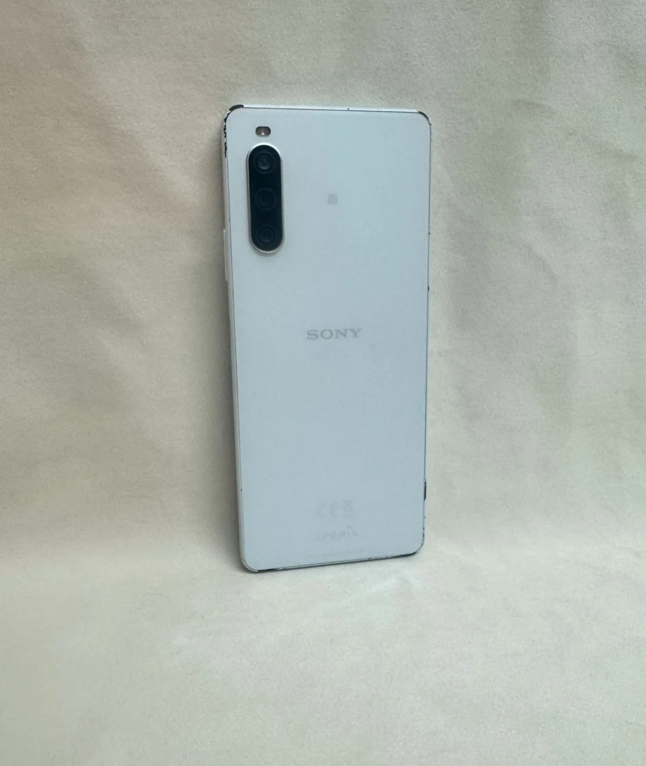 Sony Xperia 10 II Weiß – defekt, Rahmenschäden (Bastlergerät) von Sony – neu kaufen bei Valmento