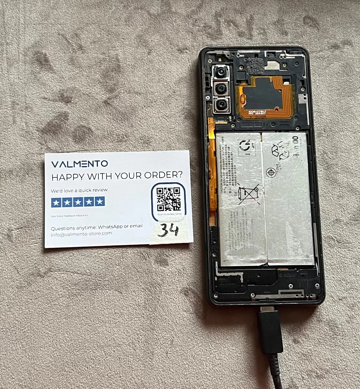 Sony Xperia 10 II (XQ-AU52) Schwarz – funktionsfähig, Gehäuse geöffnet – Foto 5 von 5