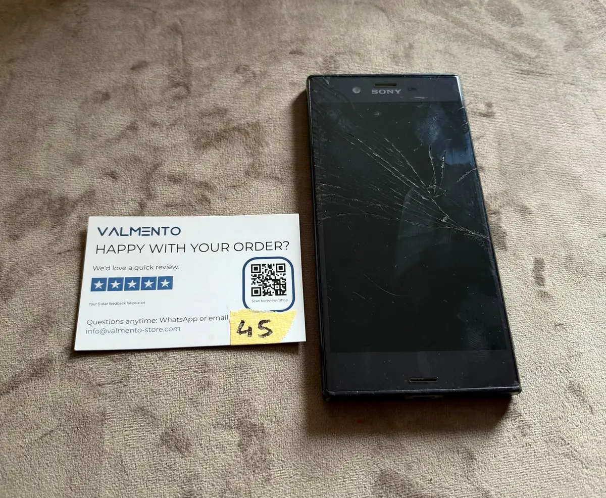 Sony Xperia – Displayglas gebrochen, defekt (Modell nicht auslesbar) – Foto 2 von 2