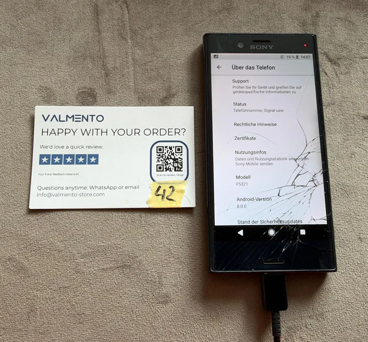 Sony Xperia X Compact (F5321) Schwarz – läuft, Displayglas gebrochen (Einzelstück 2) – Foto 3 von 6