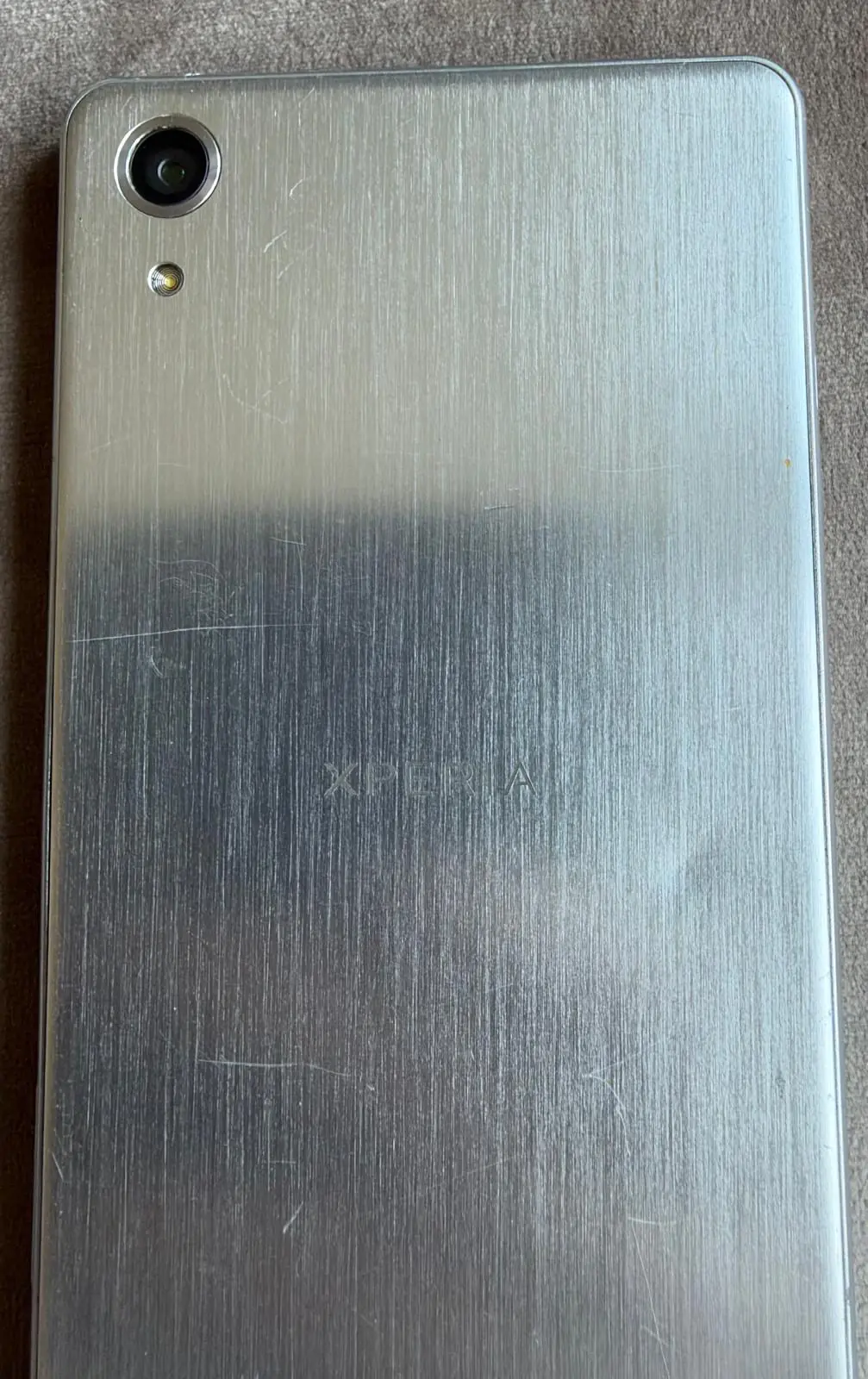 Sony Xperia X Performance (F8131) Weiß – funktionsfähig, mit Gebrauchsspuren – Foto 13 von 13