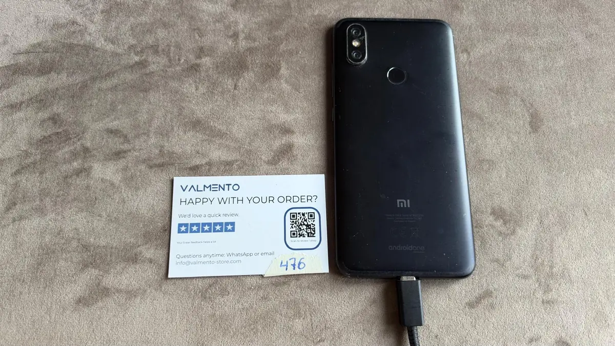 Xiaomi Mi A2 (M1804D2SG) Schwarz – defekt (Bastlergerät) – Foto 3 von 3